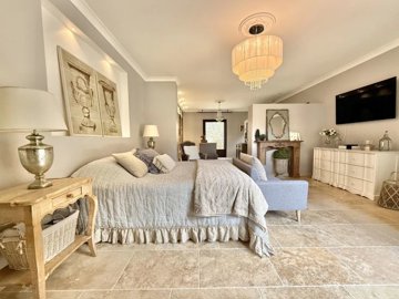 c152a8878862ebe3dbf56973977f2c09444ff9fea9192