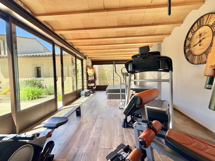 Image No.9-4 Bed House for sale