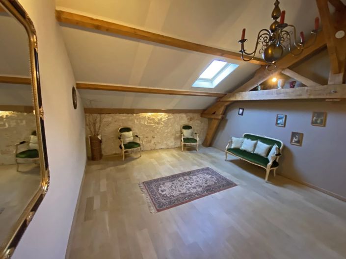 Image No.13-5 Bed House for sale