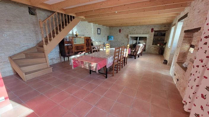 Image No.4-Maison de village de 3 chambres à vendre à Rom