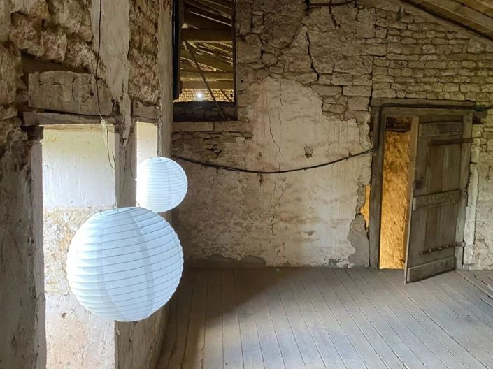 Image No.11-5 Bed House for sale