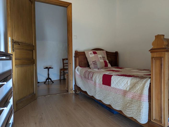 Image No.12-3 Bed Village House for sale