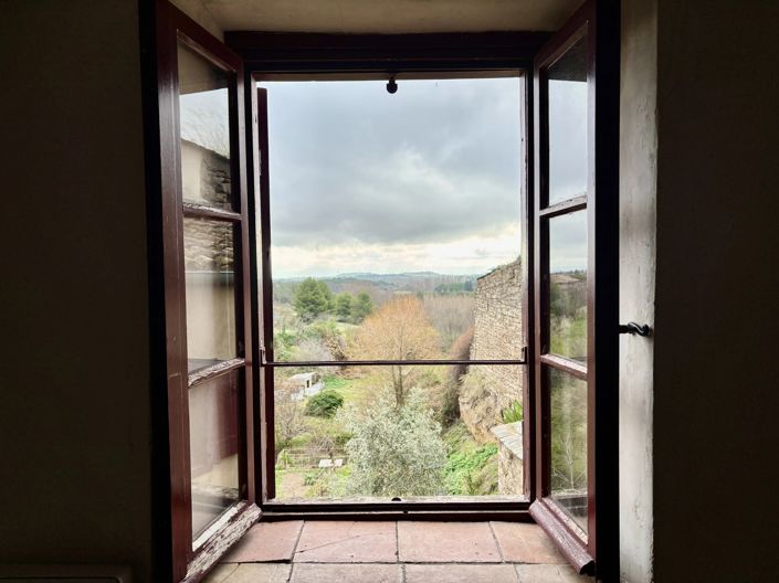 Image No.11-3 Bed House for sale