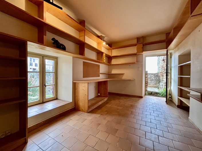 Image No.5-3 Bed House for sale