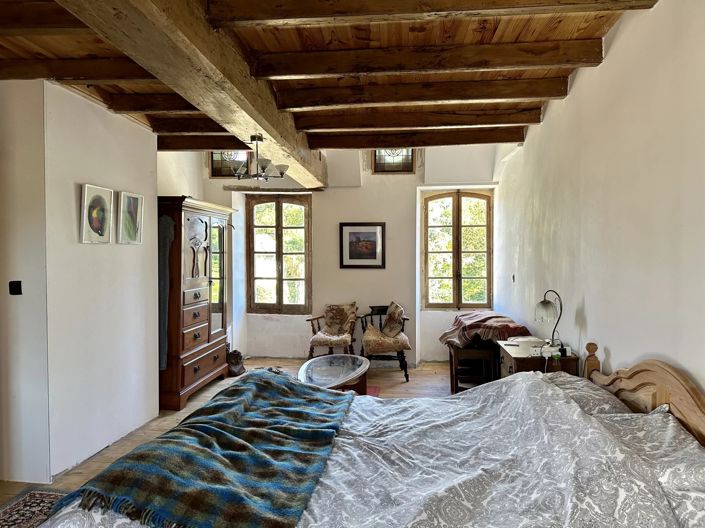 Image No.10-2 Bed House for sale