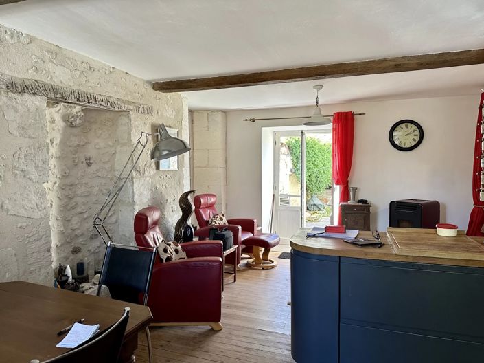 Image No.8-2 Bed House for sale