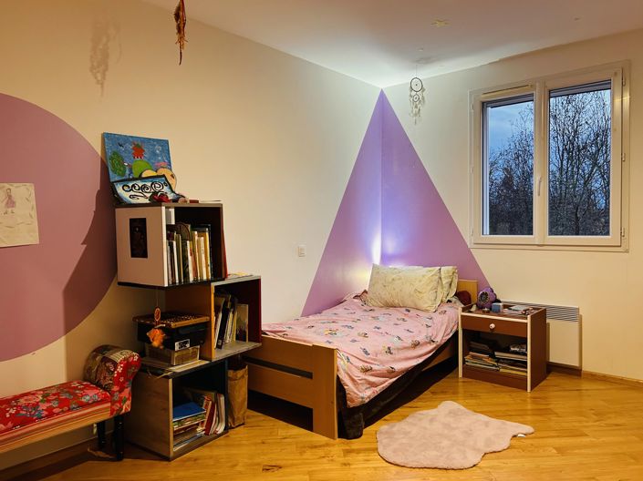 Image No.8-3 Bed House for sale