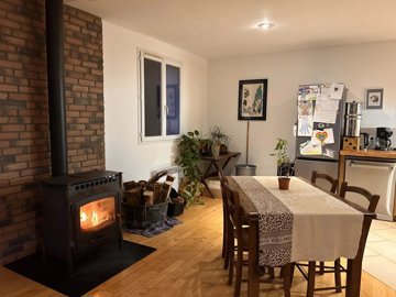 e9f97abc46b1cae8404e550f85a0feb11c4ed2b230403