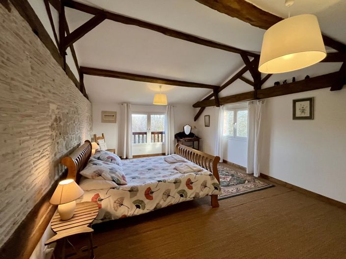 Image No.13-8 Bed House for sale