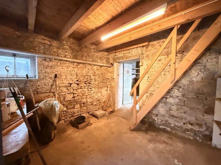 Image No.9-Maison de 2 chambres à vendre à Saint-Gourson