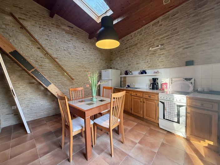 Image No.13-5 Bed House for sale