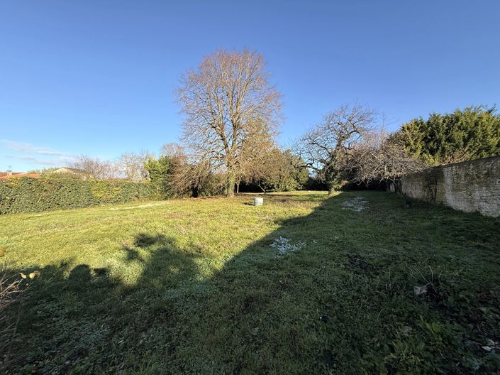 Image No.15-3 Bed House for sale