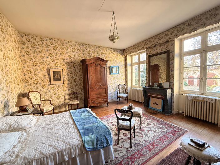 Image No.6-3 Bed House for sale