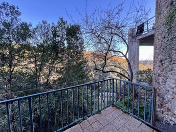 98b024e0adcbe7eb92d00f6a470a2c67349769778a192