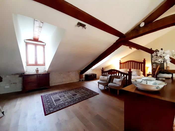 Image No.7-4 Bed Village House for sale