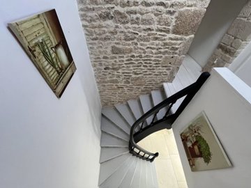 070dda9a7ded366dc65e377e18e1c3625022061c33192