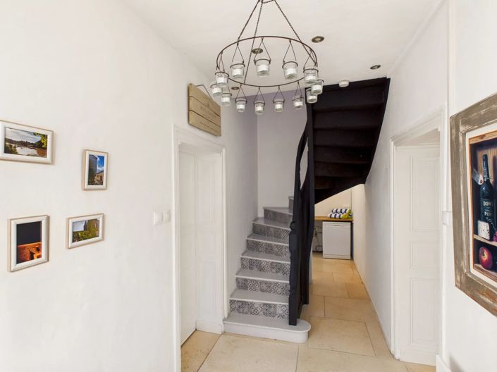 Image No.6-3 Bed House for sale