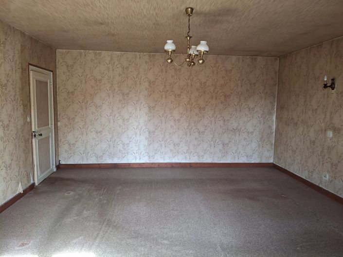 Image No.6-3 Bed House for sale