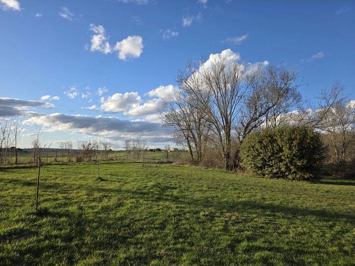 Image No.15-4 Bed House for sale