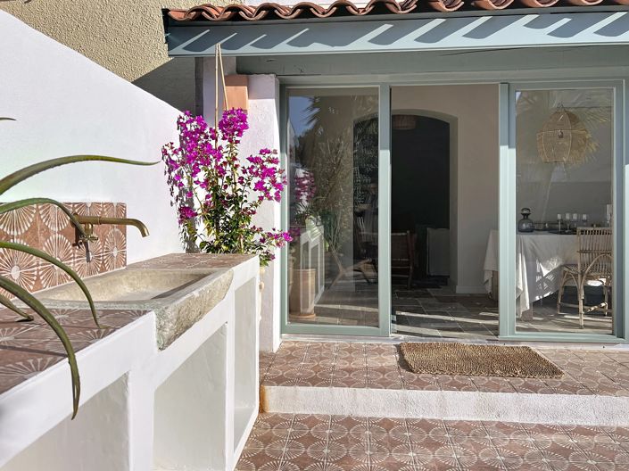 Image No.3-3 Bed House for sale