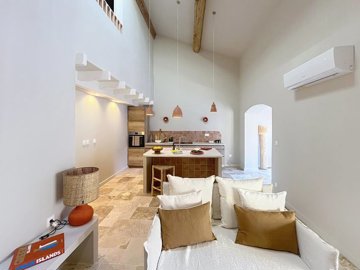 ad52fcbe40bcb2fdc7bebdfa345706fb1818f24f47334