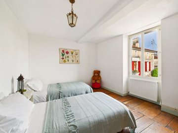 0bd13ef189675513165673215925315383dc5806d0200