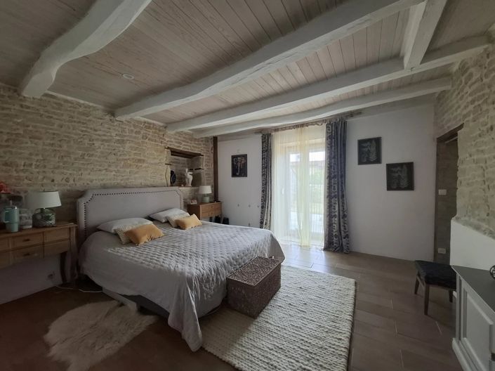 Image No.3-3 Bed Village House for sale