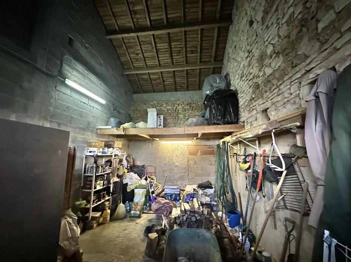 Image No.13-2 Bed House for sale