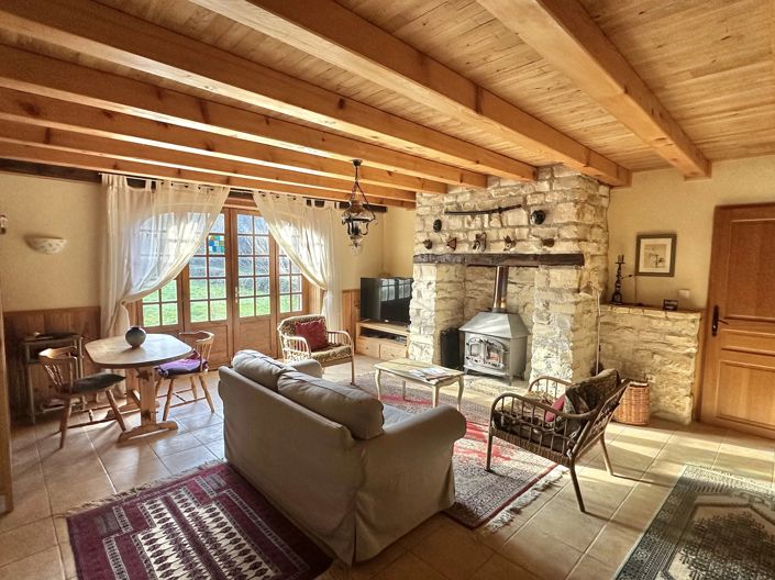 Image No.3-2 Bed House for sale