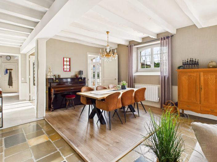 Image No.5-4 Bed House for sale