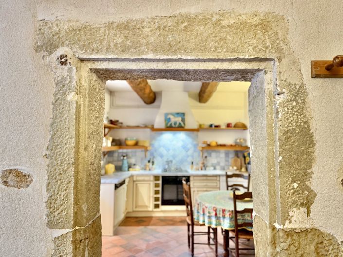 Image No.6-4 Bed House for sale