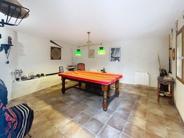 404a94ad5c5e83bb5ed1d40c4f0a0b33985cf228bc334