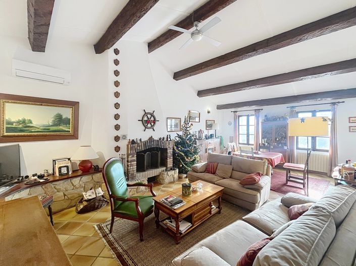 Image No.3-3 Bed House for sale