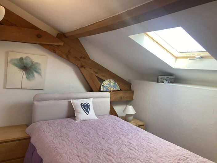 Image No.11-3 Bed House for sale