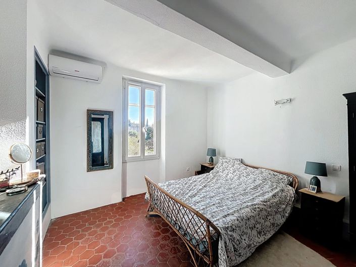 Image No.10-3 Bed Village House for sale