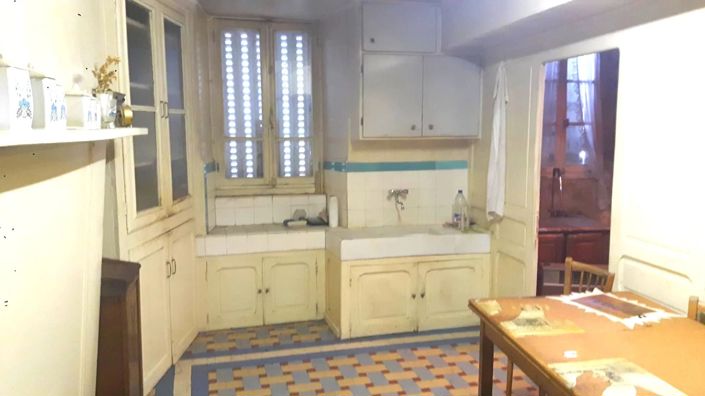 Image No.5-6 Bed House for sale