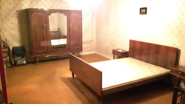 Image No.7-6 Bed House for sale