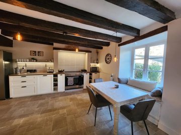 da6ac2eddc0c6ec600e5c076b7a530f1ee95bb5148400