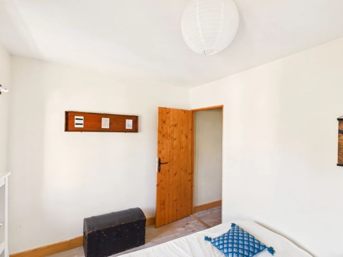 Image No.10-3 Bed Village House for sale