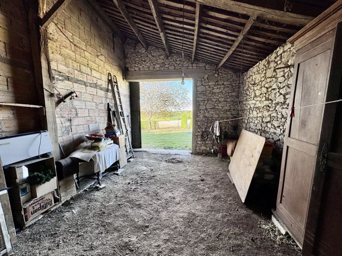 Image No.10-2 Bed House for sale