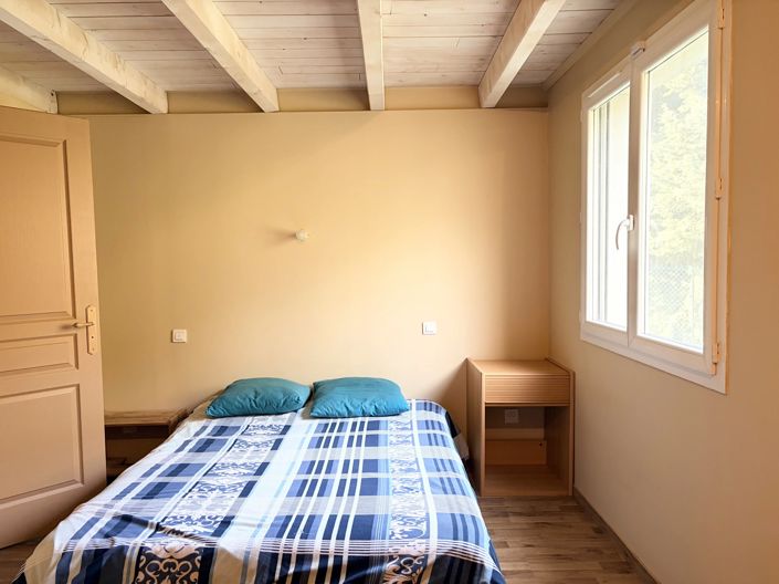 Image No.12-3 Bed House for sale