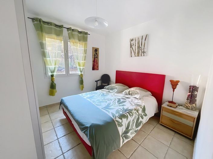 Image No.9-4 Bed House for sale