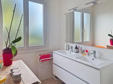 6ad65112a2994a3628bad21085e4458b0be2c59f7c960