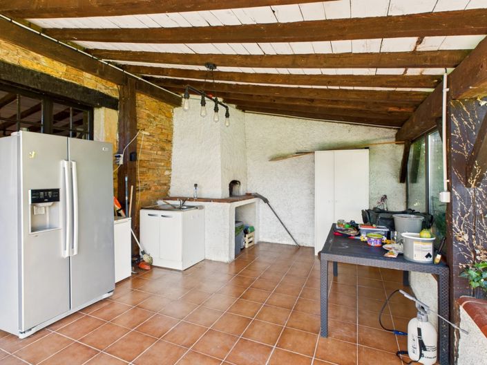 Image No.6-4 Bed House for sale