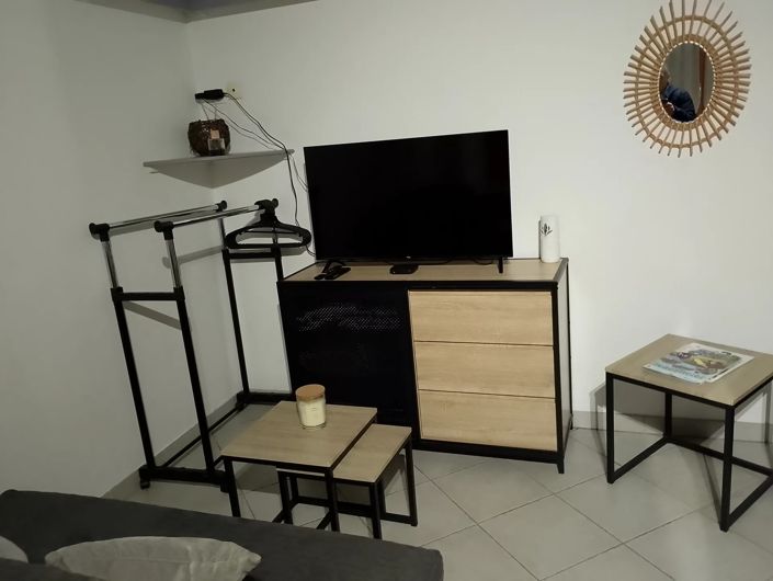 Image No.3-Commercial de 3 chambres à vendre à Jonzac