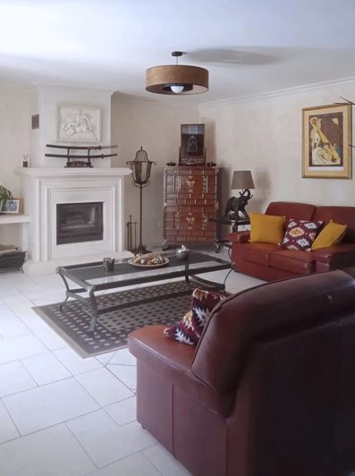 Image No.9-3 Bed House for sale