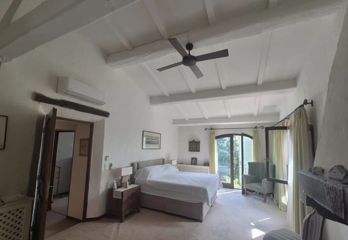 Image No.10-4 Bed House for sale