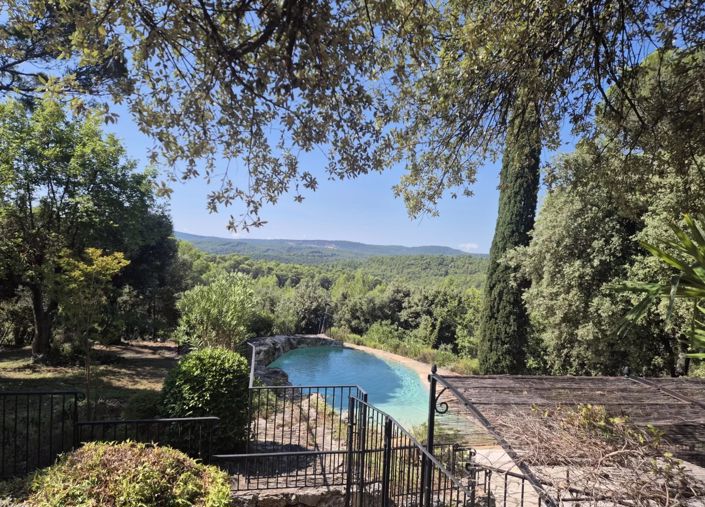 Image No.2-4 Bed House for sale