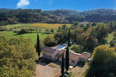 89e40a0551fc29fad064d07aaa66509d6a80417ec1273