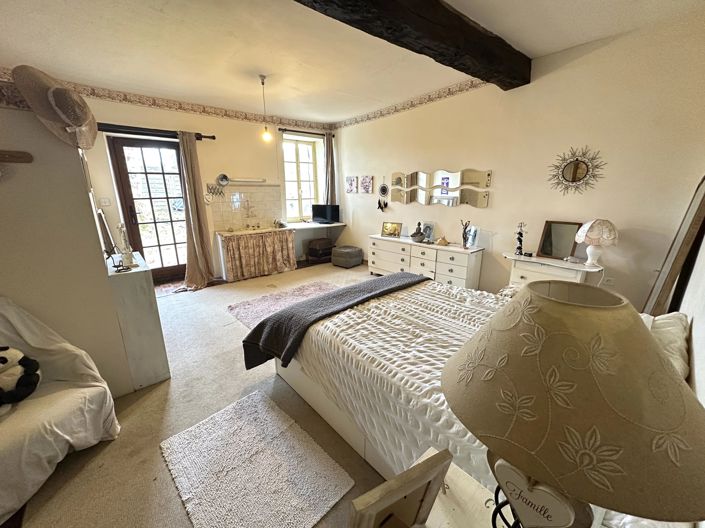 Image No.5-4 Bed House for sale